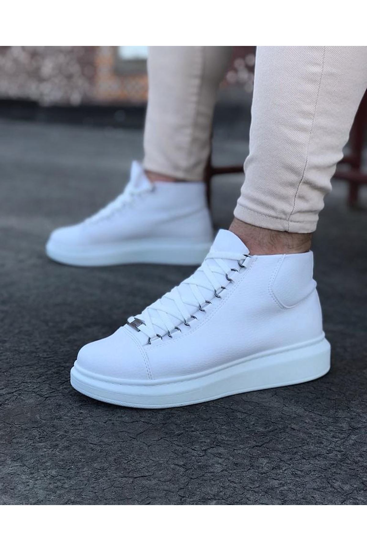 0001139-wagoon-wg032-beyaz-bagcikli-sneakers-yarim-bilek-bot.jpeg Beyaz Bağcıklı Snes Yarım Bilek Bot - Görsel 1
