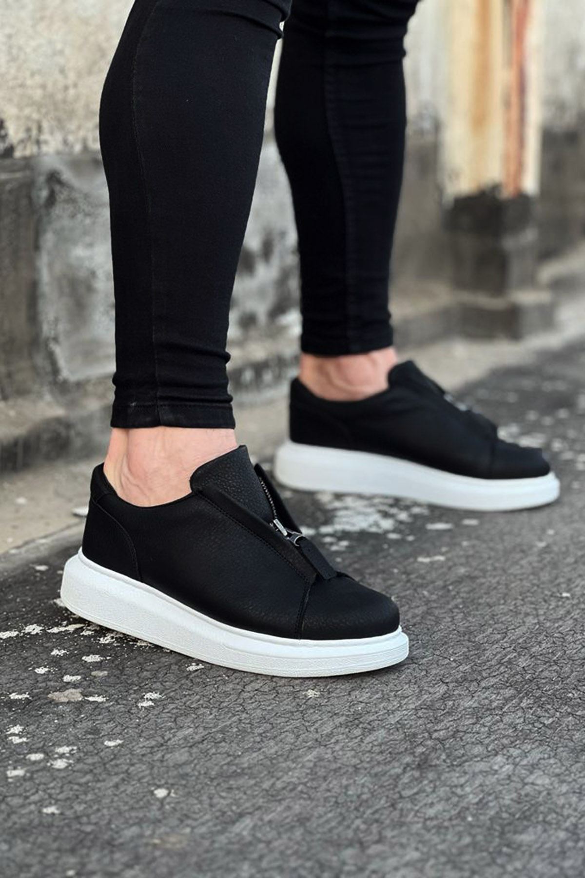 0002797-wagoon-wg010-siyah-cilt-erkek-casual-ayakkabi.jpeg Siyah Cilt Erkek Casual Ayakkabı - Görsel 1