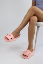 Köpekbalığı Pembe Unisex Tam Ortopedik Terlik Shark Slides - Görsel 4