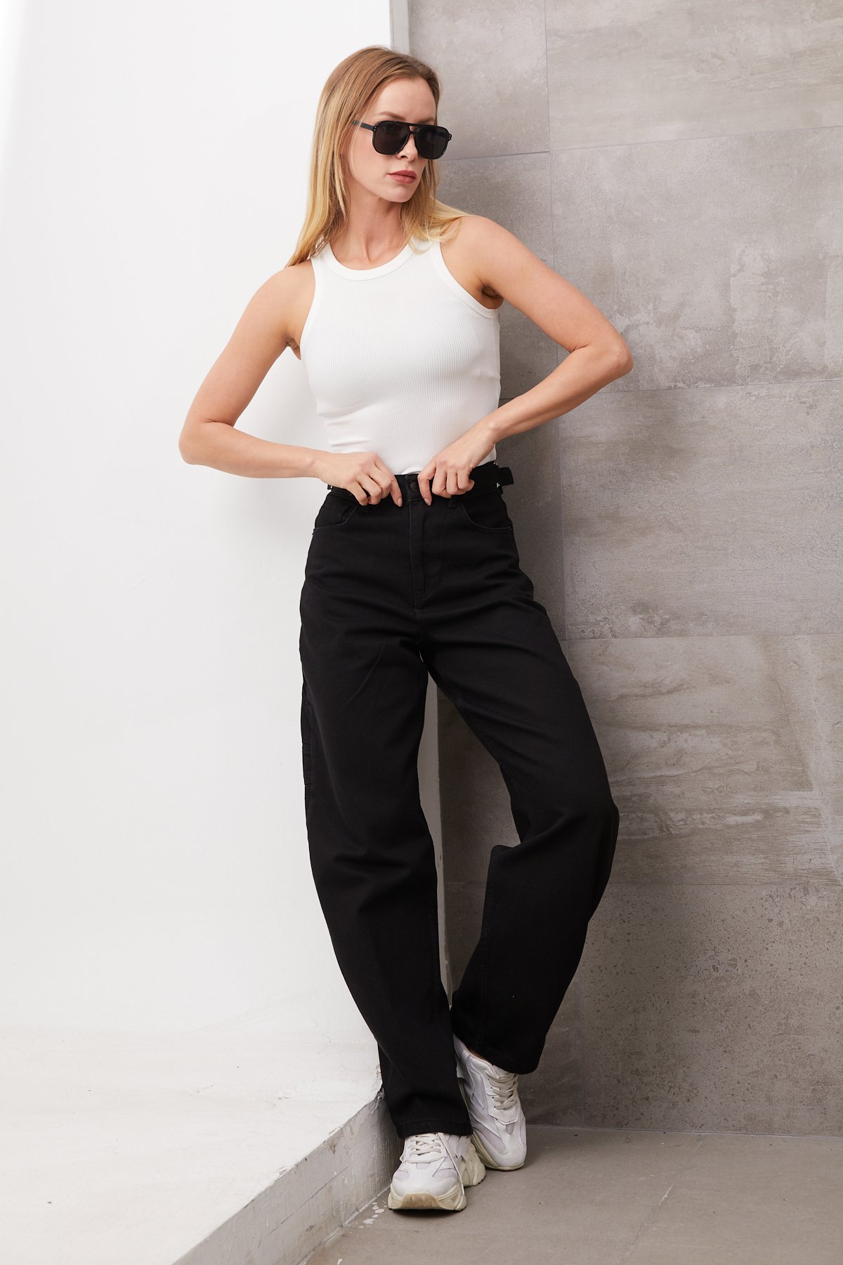 1030003176845-14.jpg Kadın Bol Paça Kot Pantolon - Görsel 1