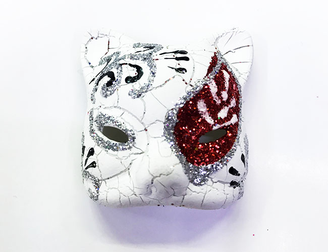 kirmizi-renk-islemeli-seramik-malzemeden-imal-venedik-kedi-model-magnet-resim-2654.jpg Seramik Venedik Kedi Maske Magnet - Kırmızı Renk - Görsel 1
