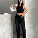 Mom fit enzim bıyıklı taş yı jeans pantolon siyah