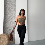 Mom fit enzim taş yı jeans pantolon siyah