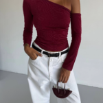 Omuz detaylı kollu bluz bordo