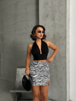 Tek yırtmaçlı zebra desenli deri etek beyazsiyah w24475-S - Görsel 4