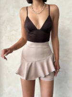 Vnlu fırfırlı şort bej s24683