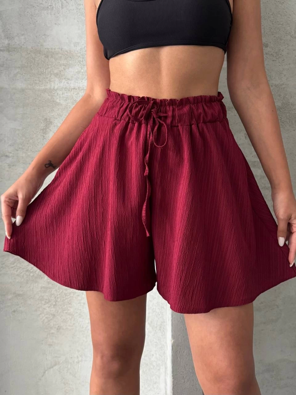 volanli-keten-sort-bordo-s255058-74511794-sw960sh1280.png Volanlı keten şort bordo s255058 - Görsel 1