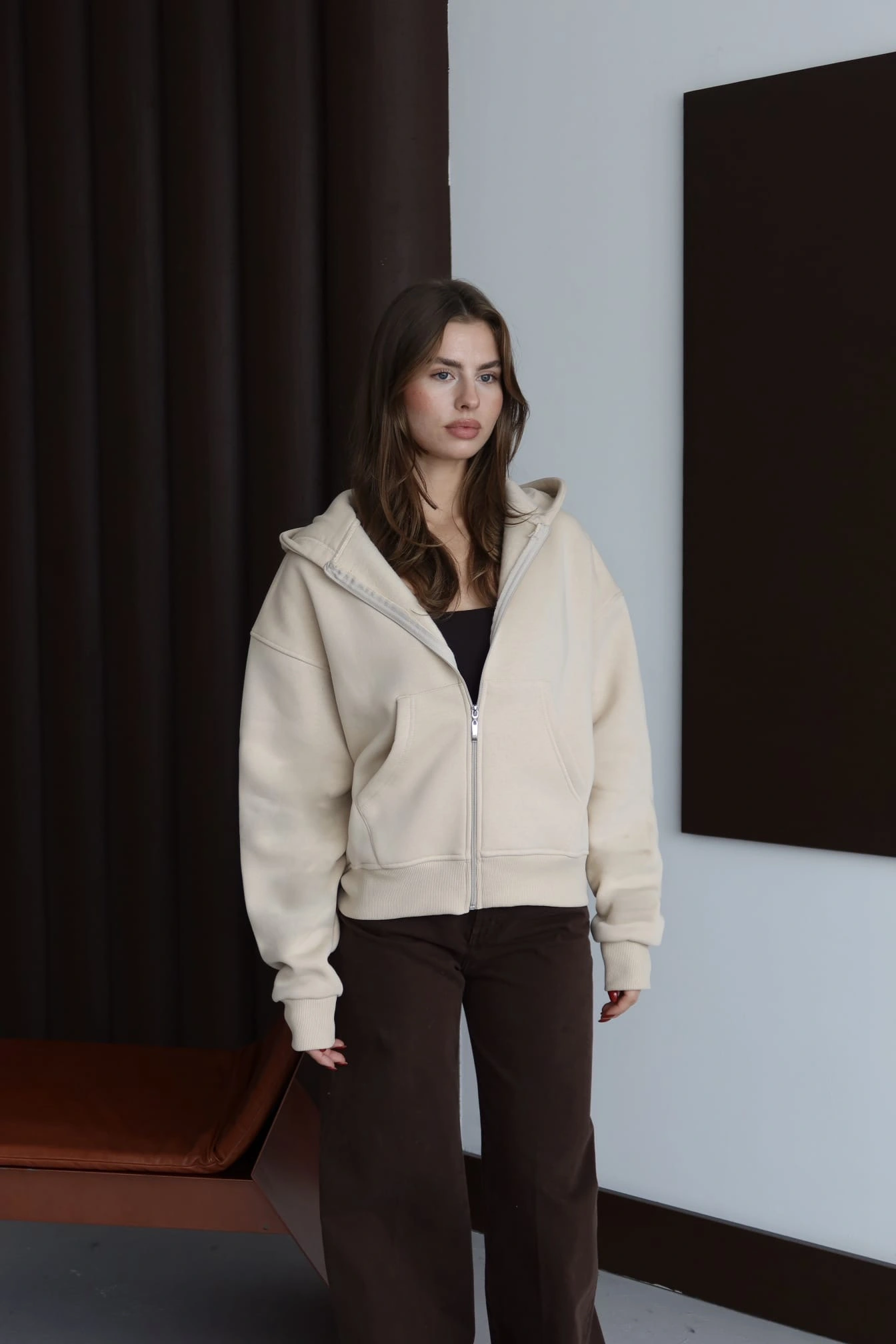 6936bb13eed7f-12809517-sw1344sh2016.png 3 iplik şardonlu kapşonlu hoodie frm bej p510437 - Görsel 1
