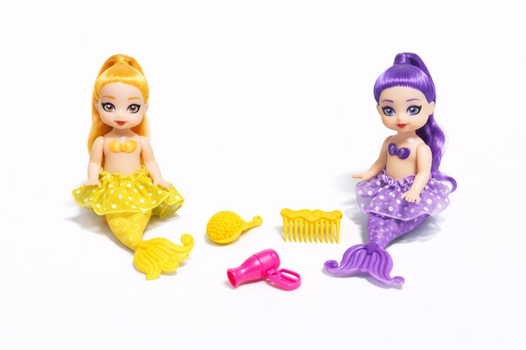 2-li-deniz-kizi-bebek-seti-hareketli-eklemler-ve-aksesuarli-turuncu-yesil-42518.jpeg 2'li Deniz Kızı Bebek Seti - Hareketli Eklemler ve Aksesuarlı -Sarı & Mor - 1 ADET - Görsel 1