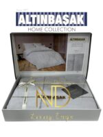 Jakarlı Saten Çift Kişilik Nev Takımı Perle Coin