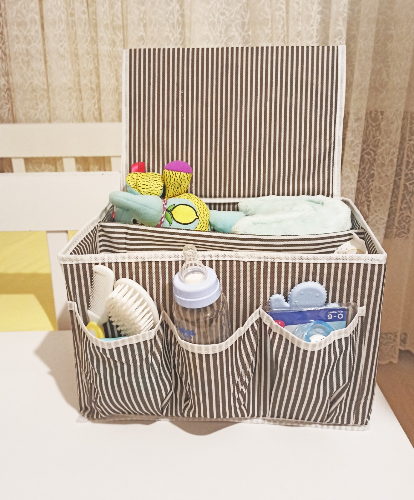 bebek-bes-2630-1.jpg Bebek Beşik Başucu Düzenleyici Kapaklı 5 Bölmeli Organizer - Görsel 1