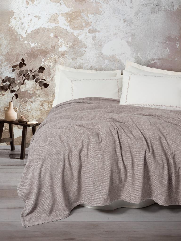 cotton-box-cift-kisilik-yatak-ortulu-pike-takimi-natura-vilo-kiremit-16234.jpg Embrova Şönil Çift Kişilik Yatak Örtüsü/Pike Takımı Loom Bej - Görsel 1