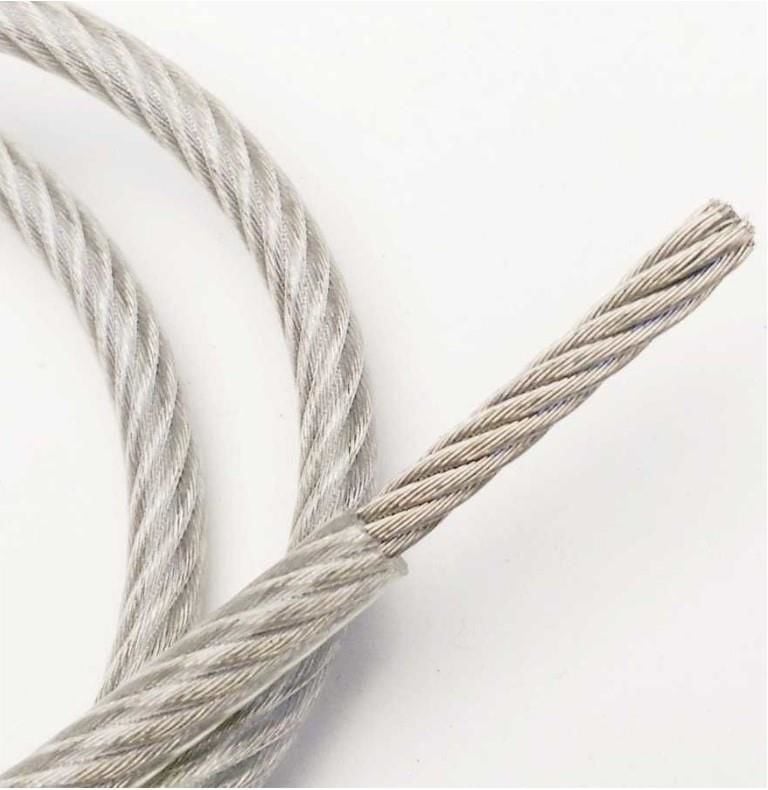 ennalbur-izoleli-celik-halat-8-mm-5-metre-68139.jpg İzoleli Çelik Halat 8 mm 5 Metre - Görsel 1
