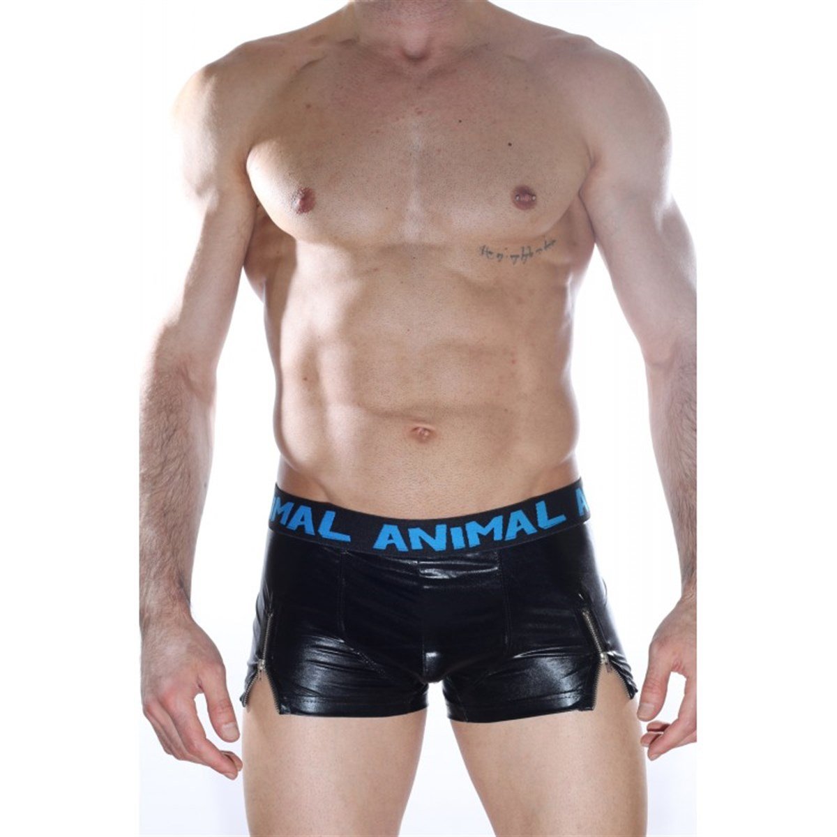 fermuar-yirtmacli-boxer-18484-1.jpg Fermuar Yırtmaçlı Boxer - Görsel 1