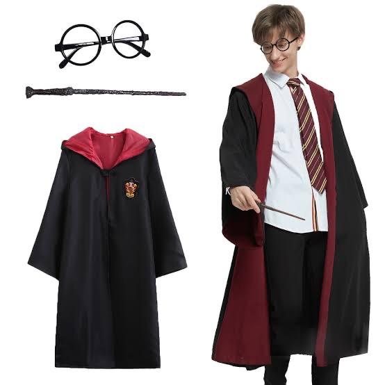 harry-potter-gryffindor-kapisonlu-cocuk-kostum-asa-gozluk-seti-5-6-yas-resim-3842.jpg Harry Potter Gryffindor Kapişonlu Çuk Kostüm + Asa + Gözlük Seti 5-6 Yaş - Görsel 1