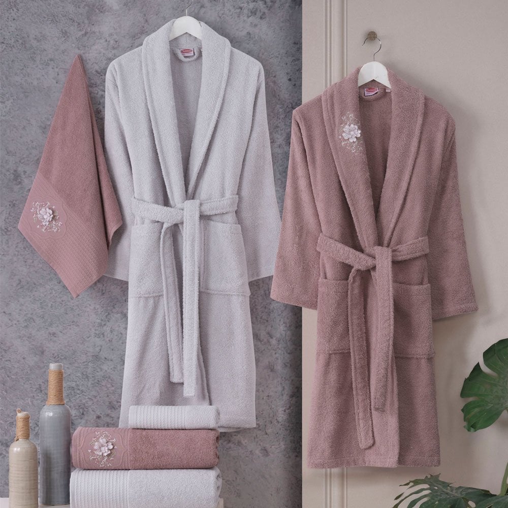 hobby-line-pamuklu-bornoz-seti-pembe-k-bej-16229.jpg Line - Pamuklu Bornoz Seti - Gül A.Gri - Görsel 1
