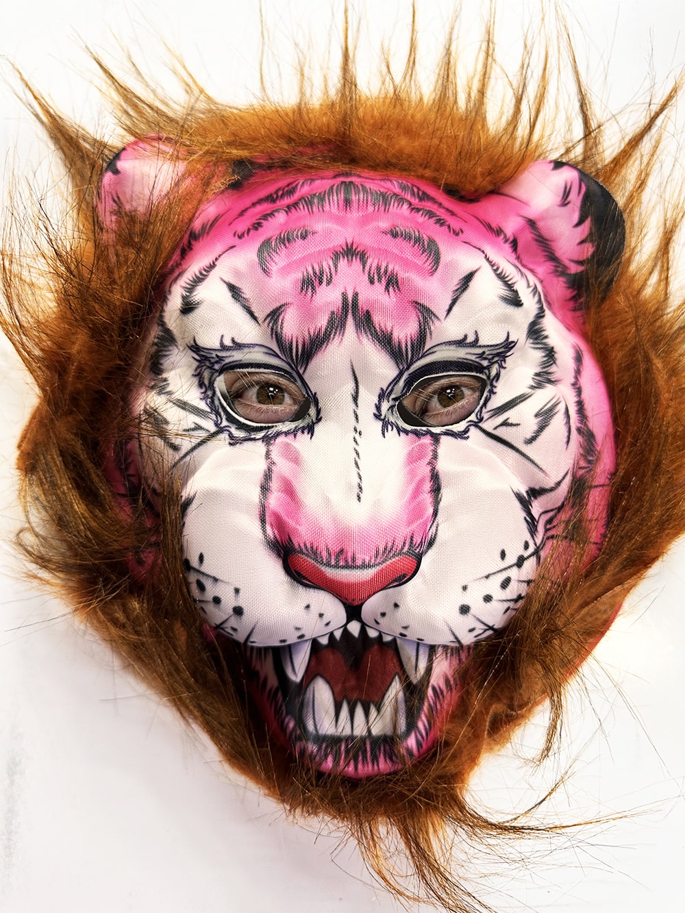 kahverengi-sacli-pembe-yuz-kurt-maske-kaplan-maske-mega-pelus-26-resim-4848.jpg Kahverengi lı Pembe Yüz Kurt Maske Kaplan Maske Mega Peluş 26 No - Görsel 1