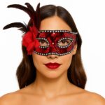 Kırmızı Renk Yandan Tüylü Güllü Gümüş Taşlı Pullu Maske 20x22 cm