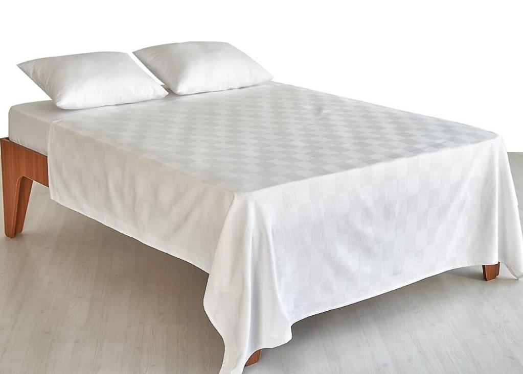 nevresim-dunyasi-cift-kisilik-pamuk-tek-pike-200x230-13630.jpg Çift Kişilik Pamuk Tek Pike 200x260 - Görsel 1