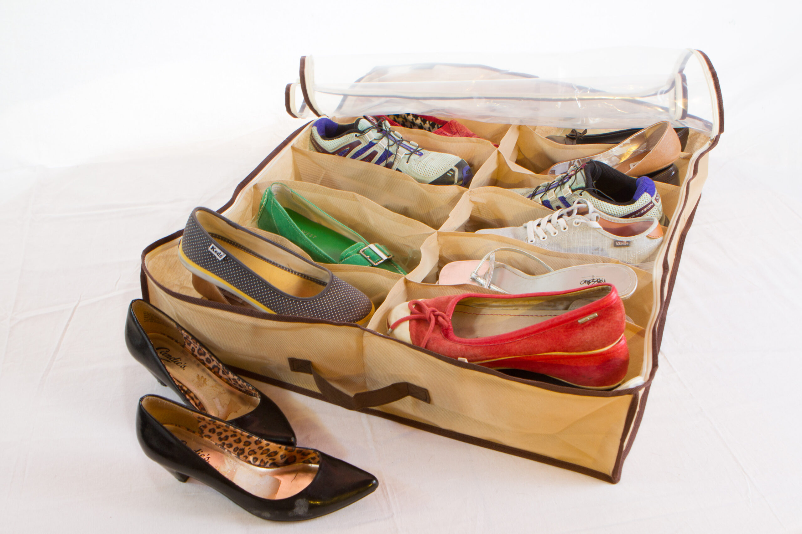 shoes-unde-819-1.jpg Shoes Under (Portatif Ayakkabı Saklama Hurcu) - Görsel 1