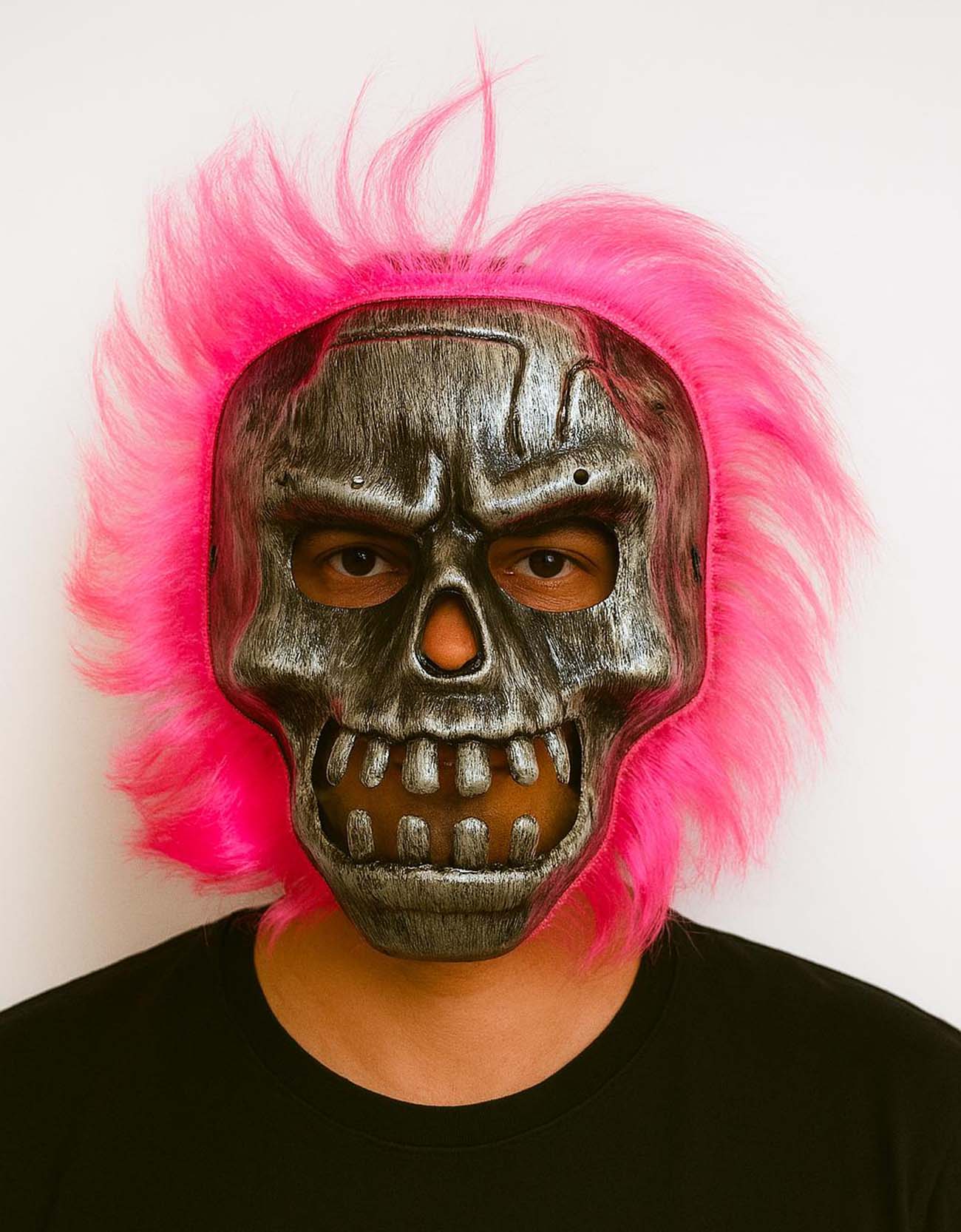 wild-skull-gumus-kafatasi-pembe-sacli-iskelet-maske-resim-5127.jpg Wild Skull - Gümüş Kafatası Pembe lı İskelet Maske - Görsel 1