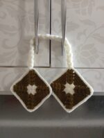 El Yapımı Dekoratif Mutfak Tutacak  ( Yeşil-Beyaz)